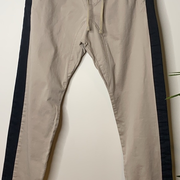 Hollister | Stacked Skinny Advanced Stretch Side Stripe Elastic Zip Cuff Pants S - Picture 4 of 17